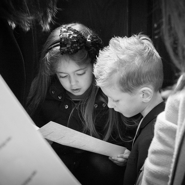 Kinder in der Kirche... / © GemmaRay23/pixabay.com/CC0 1.0 Kinder in der Kirche...